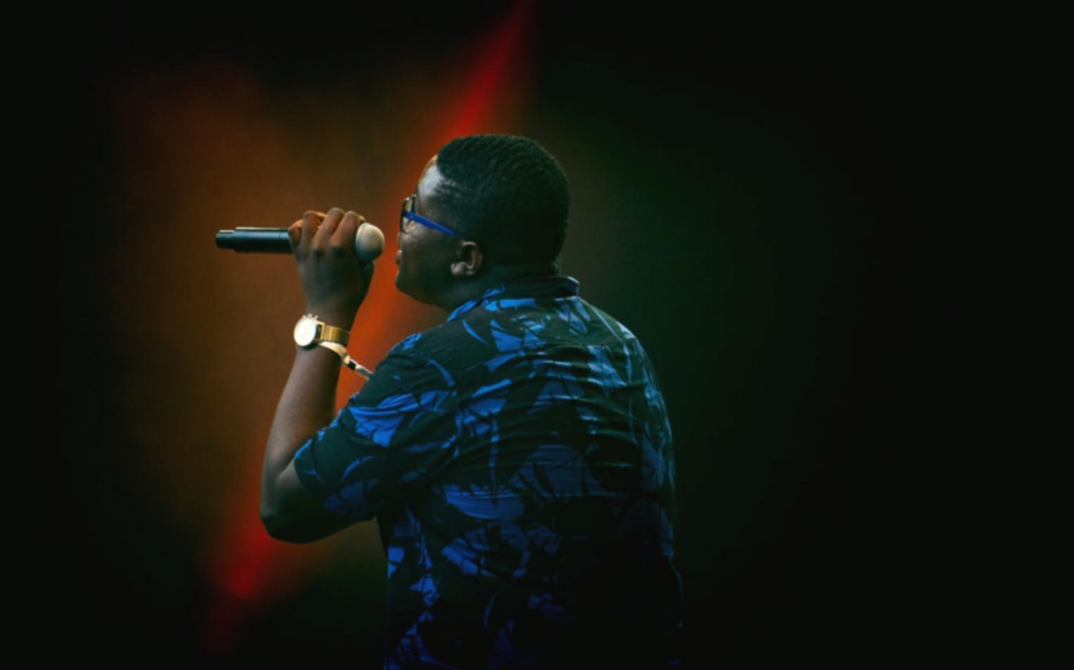 Професійне студійне обладнання для зведення